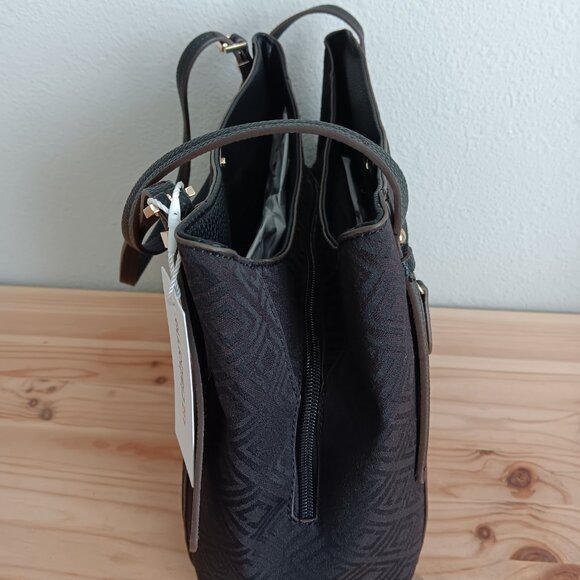 Liz Claiborne Stella Shoulder Bag - Black 925091 - Picture 6 of 11